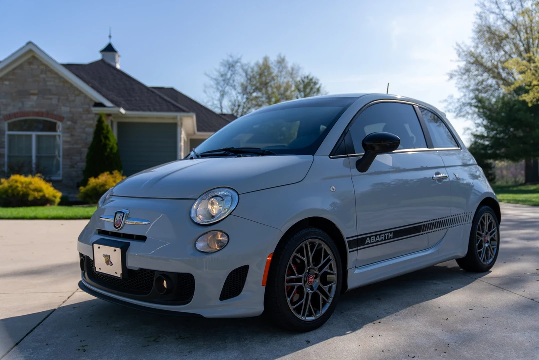 2017 Fiat Abarth 500 - Image 4 of 31