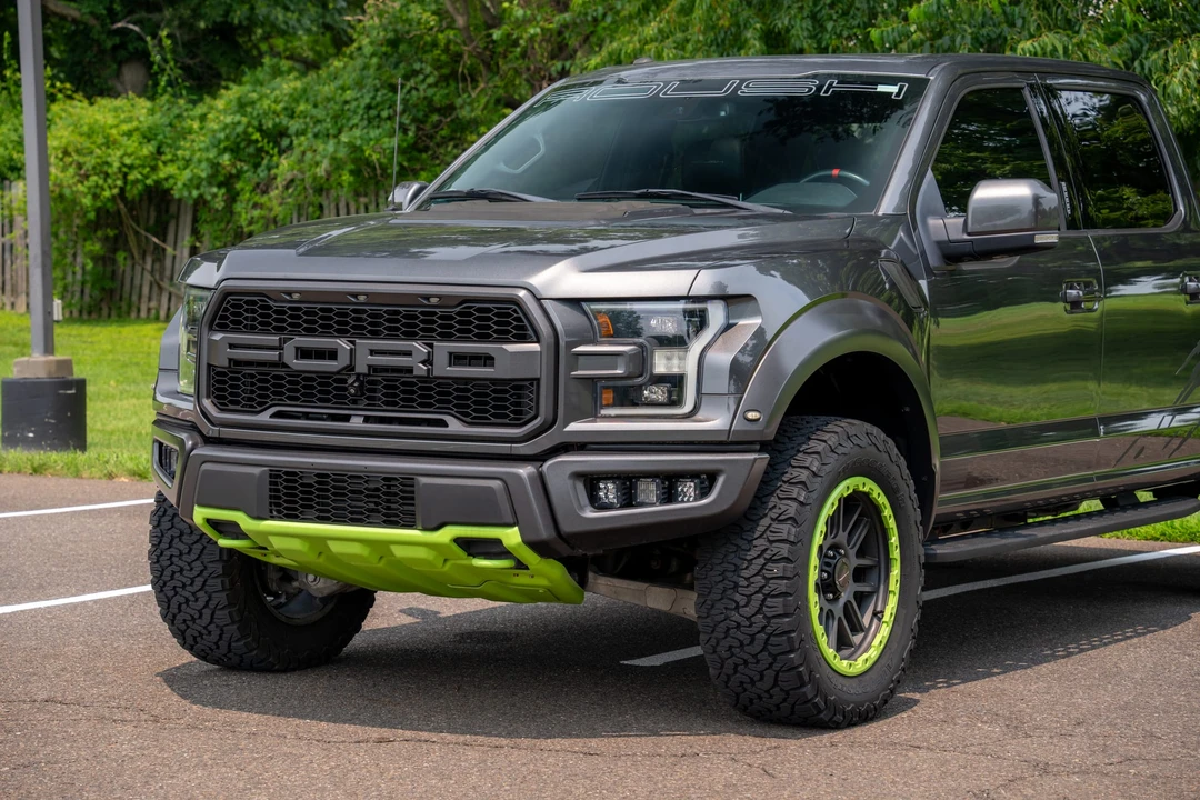 2017 Ford F-150 Raptor 13th Gen - Image 28 of 31