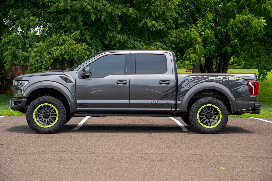 2017 Ford F-150 Raptor 13th Gen - Image 9 of 31