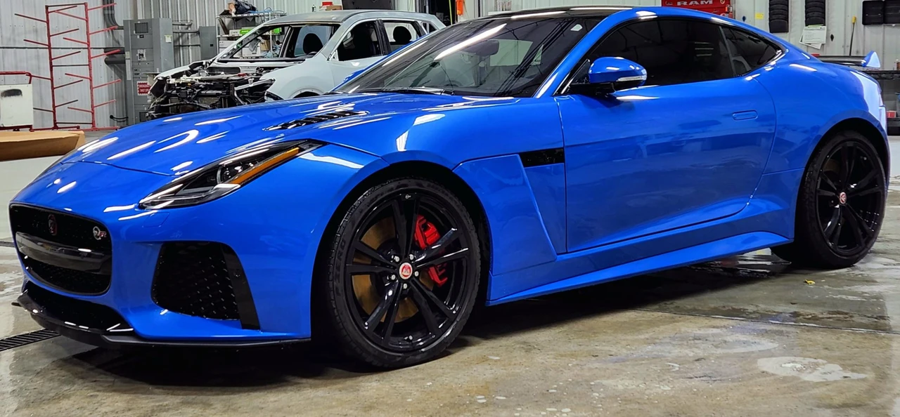2017 Jaguar F-Type SVR 1st Gen - Image 9 of 31