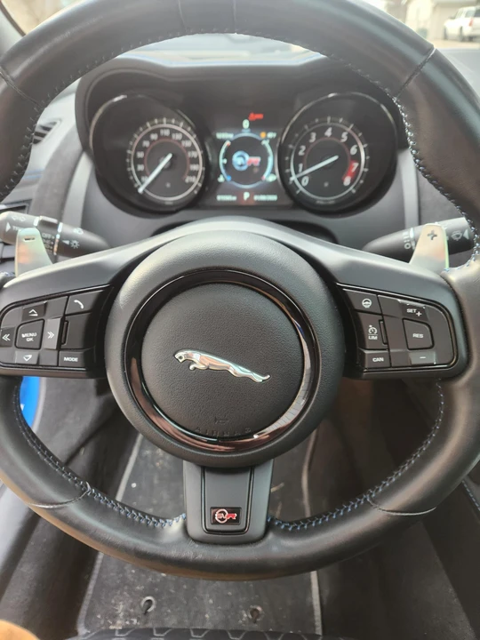 2017 Jaguar F-Type SVR 1st Gen - Image 30 of 31