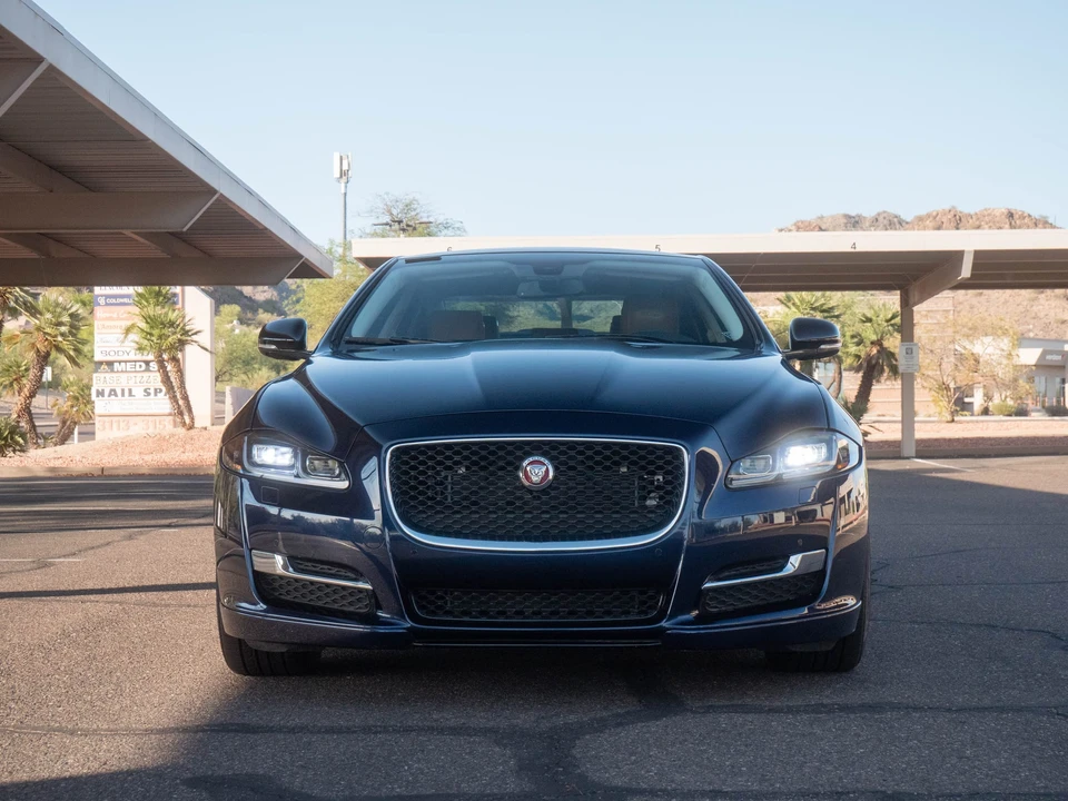 2017 Jaguar X351 XJ - Image 11 of 31