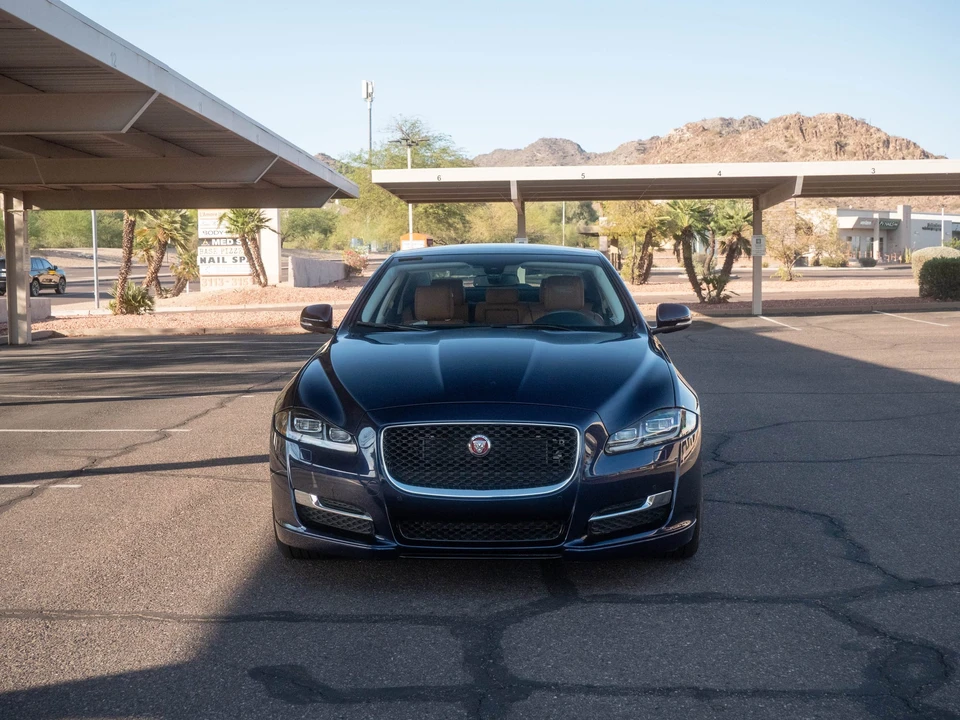 2017 Jaguar X351 XJ - Image 7 of 31