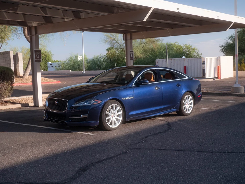 2017 Jaguar X351 XJ - Image 17 of 31