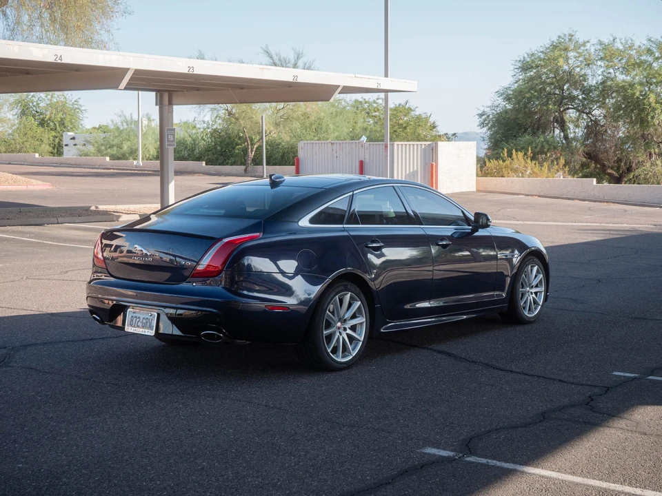 2017 Jaguar X351 XJ - Image 28 of 31