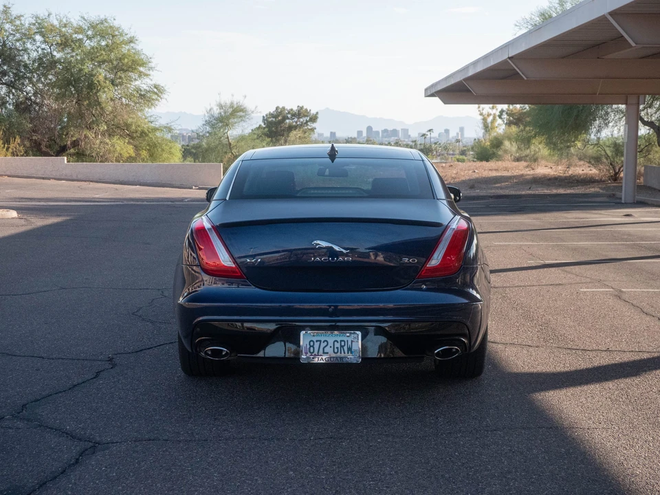 2017 Jaguar X351 XJ - Image 24 of 31