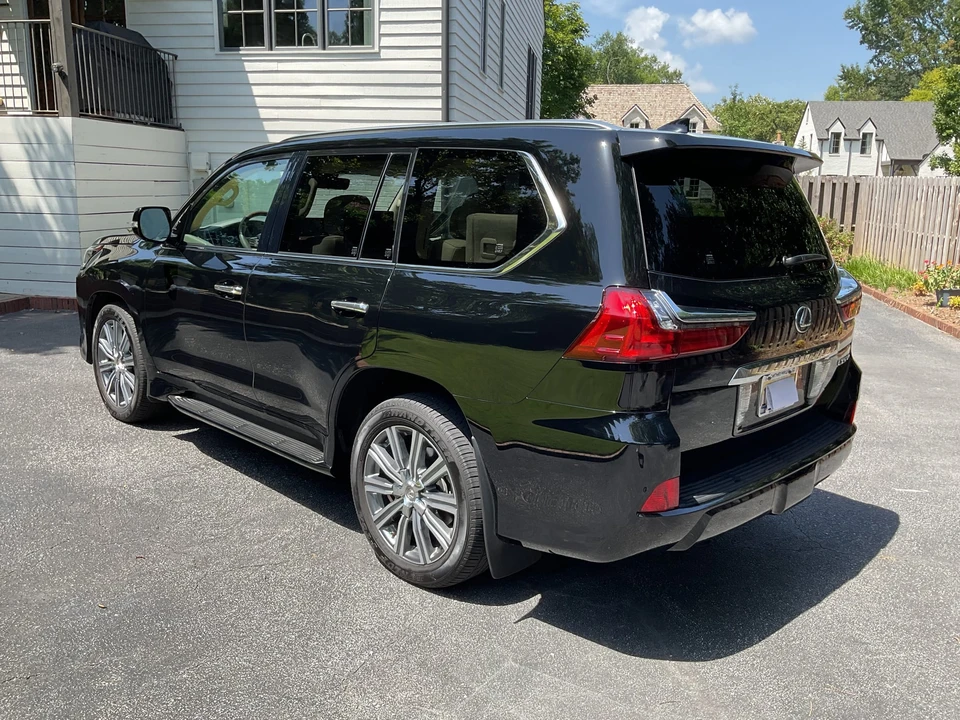 2017 Lexus LX 3rd Gen - Image 5 of 31