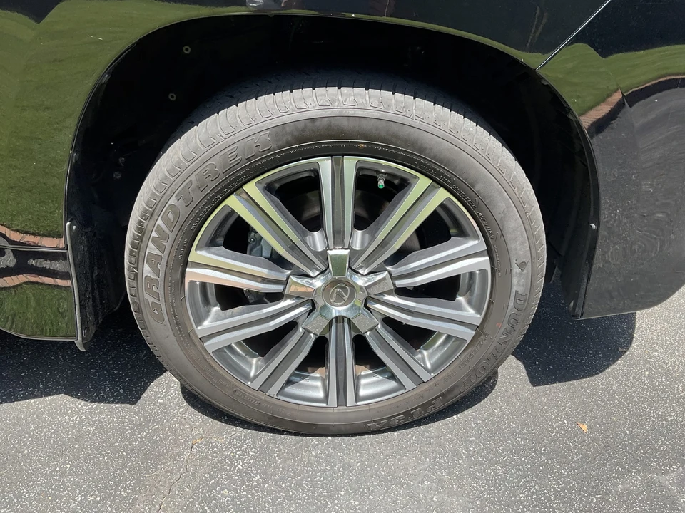 2017 Lexus LX 3rd Gen - Image 21 of 31