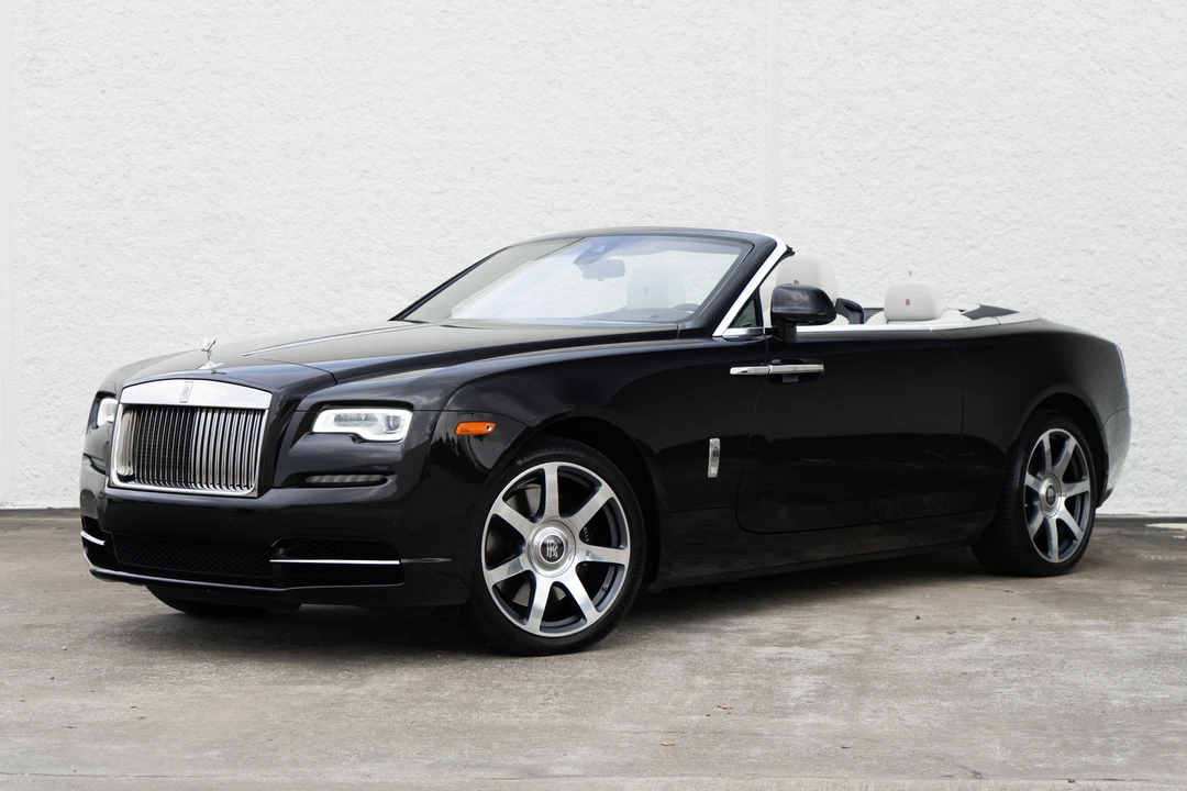 2017 Rolls-Royce Dawn - Image 26 of 31