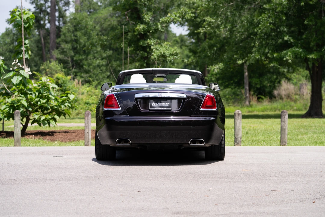 2017 Rolls-Royce Dawn - Image 12 of 31