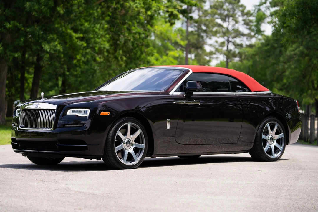 2017 Rolls-Royce Dawn - Image 18 of 31