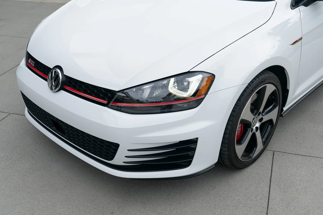 2017 Volkswagen GTI Mk7 - Image 30 of 31