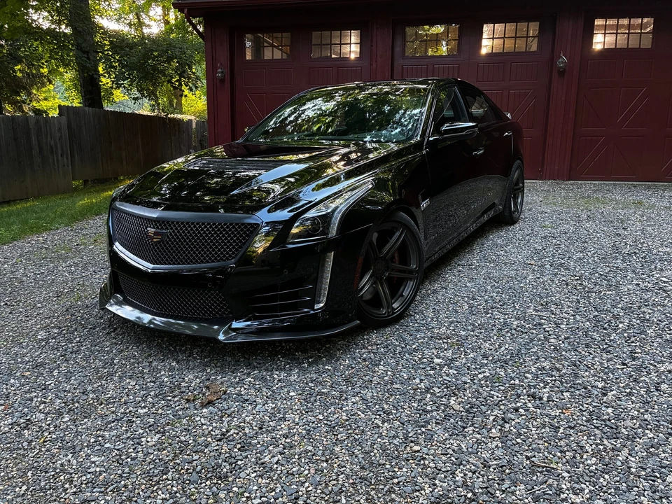 2018 Cadillac CTS-V 3rd Gen - Image 4 of 31