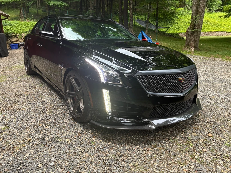 2018 Cadillac CTS-V 3rd Gen - Image 17 of 31
