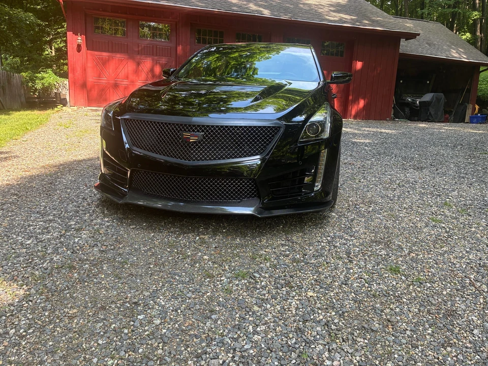 2018 Cadillac CTS-V 3rd Gen - Image 2 of 31