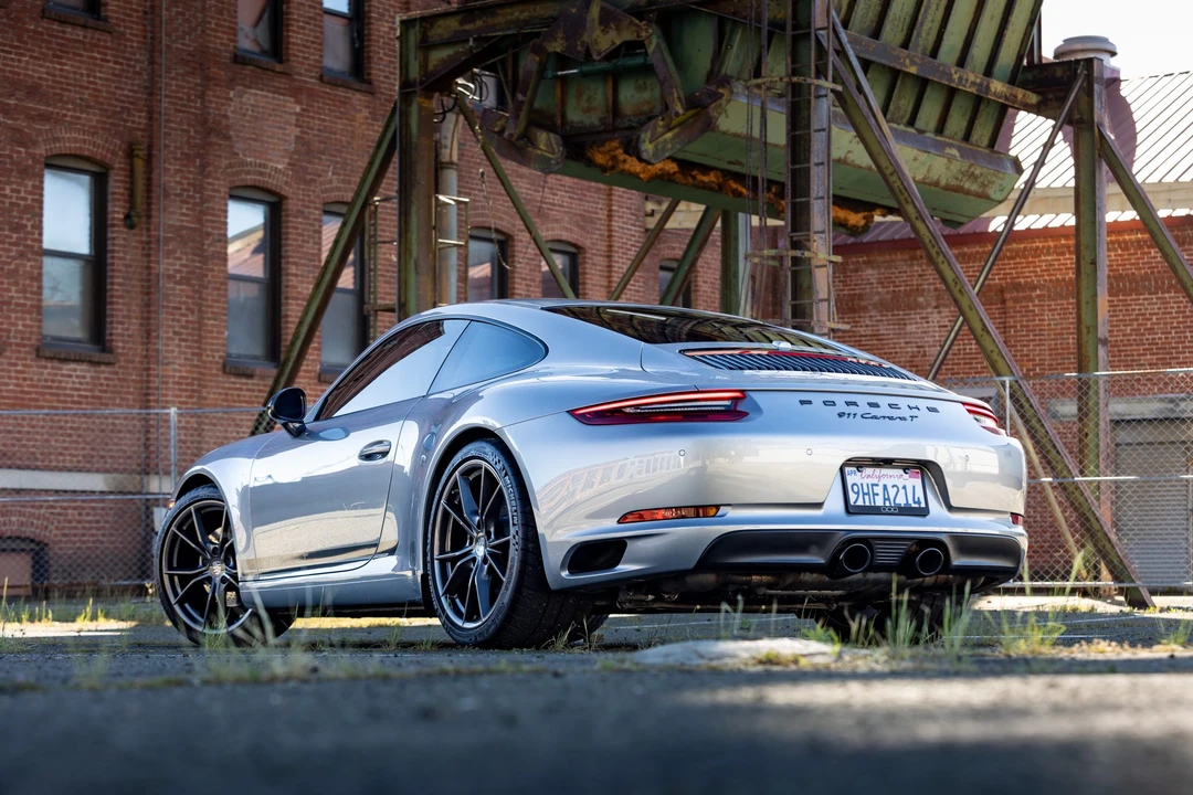 2018 Porsche 991 Carrera T - Image 12 of 31