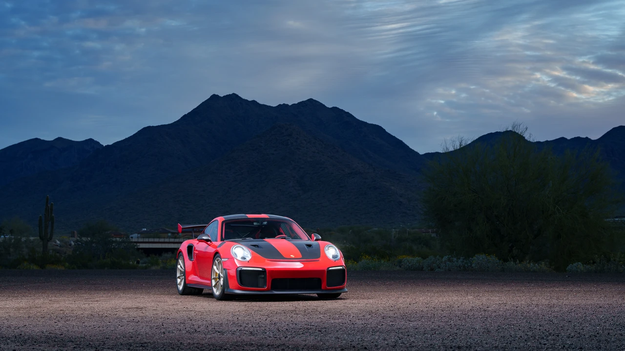 2018 Porsche 991 GT2 RS - Image 13 of 31