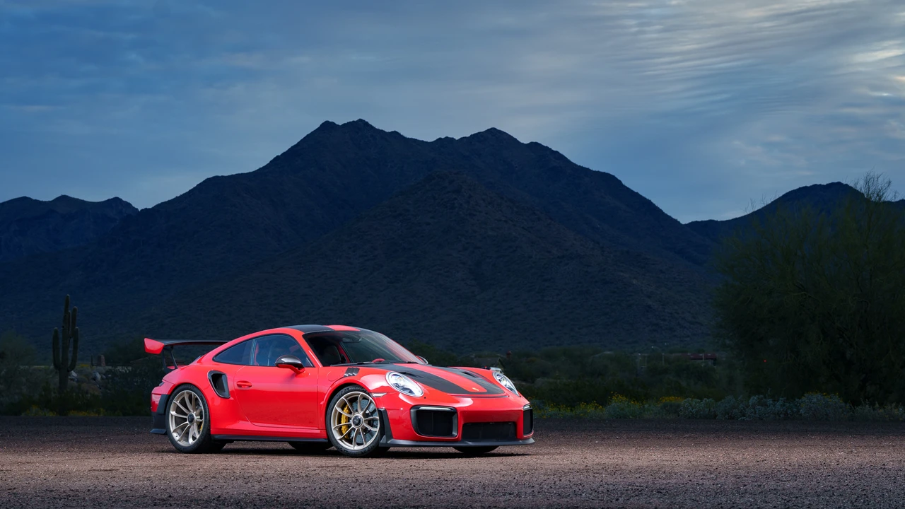 2018 Porsche 991 GT2 RS - Image 16 of 31