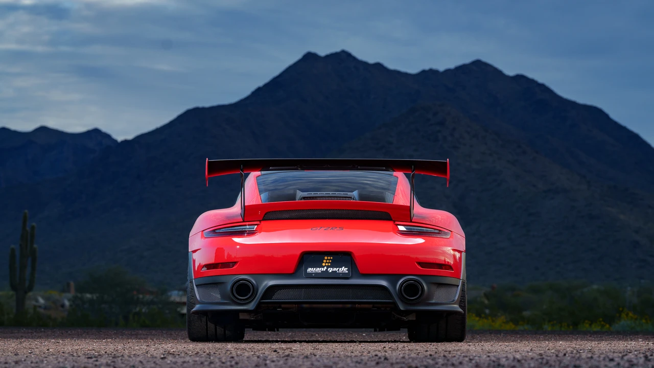 2018 Porsche 991 GT2 RS - Image 27 of 31