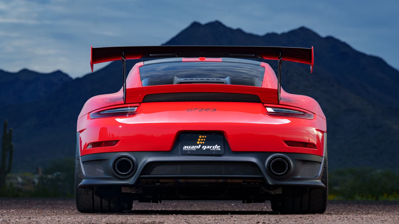 2018 Porsche 991 GT2 RS - Image 28 of 31