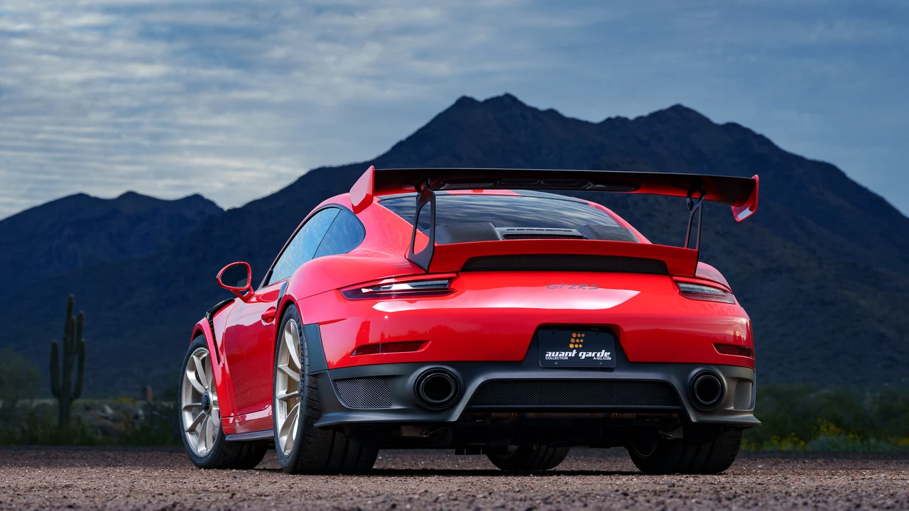2018 Porsche 991 GT2 RS - Image 30 of 31
