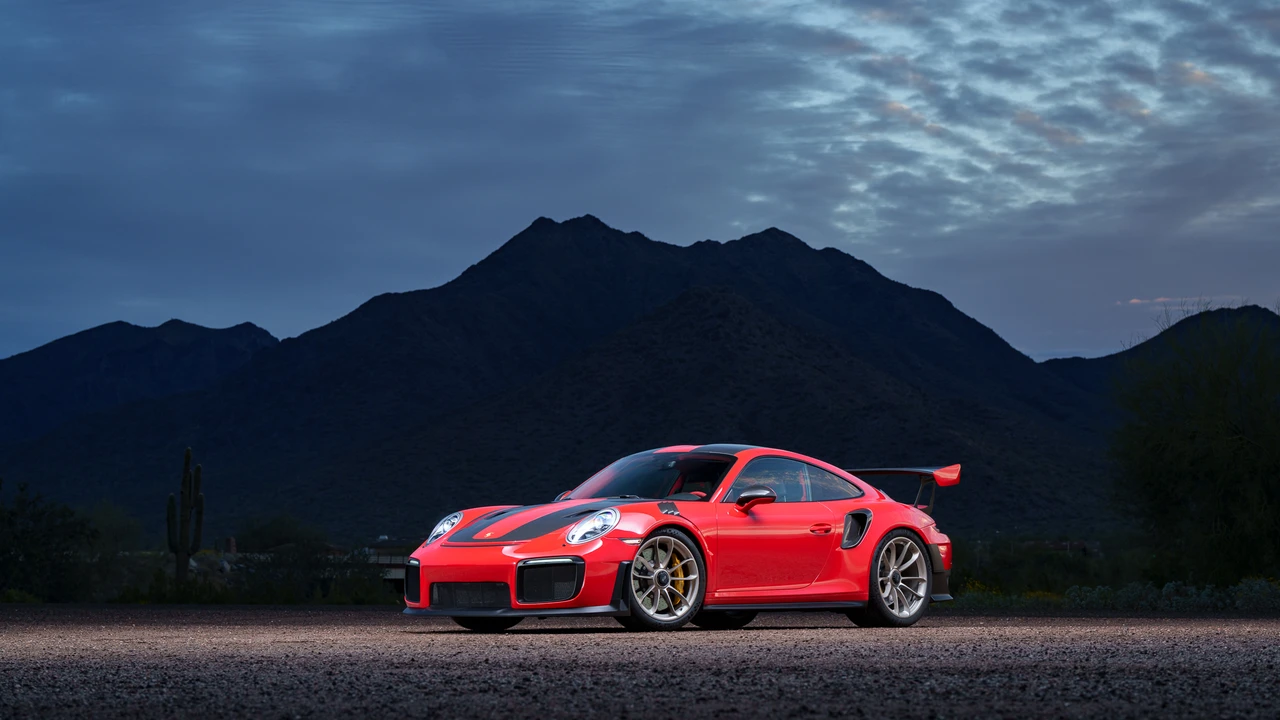 2018 Porsche 991 GT2 RS - Image 5 of 31