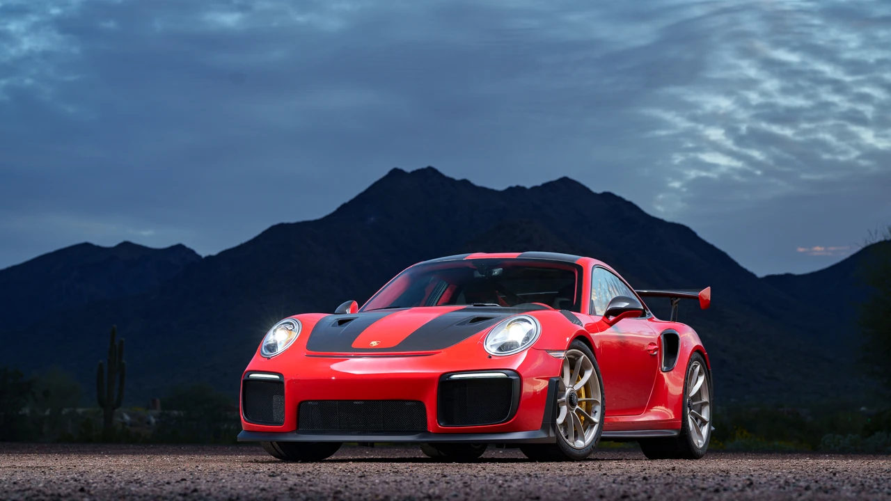 2018 Porsche 991 GT2 RS - Image 8 of 31