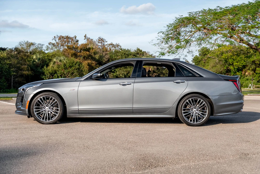 2020 Cadillac CT6-V - Image 13 of 31
