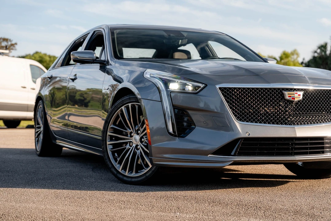 2020 Cadillac CT6-V - Image 15 of 31