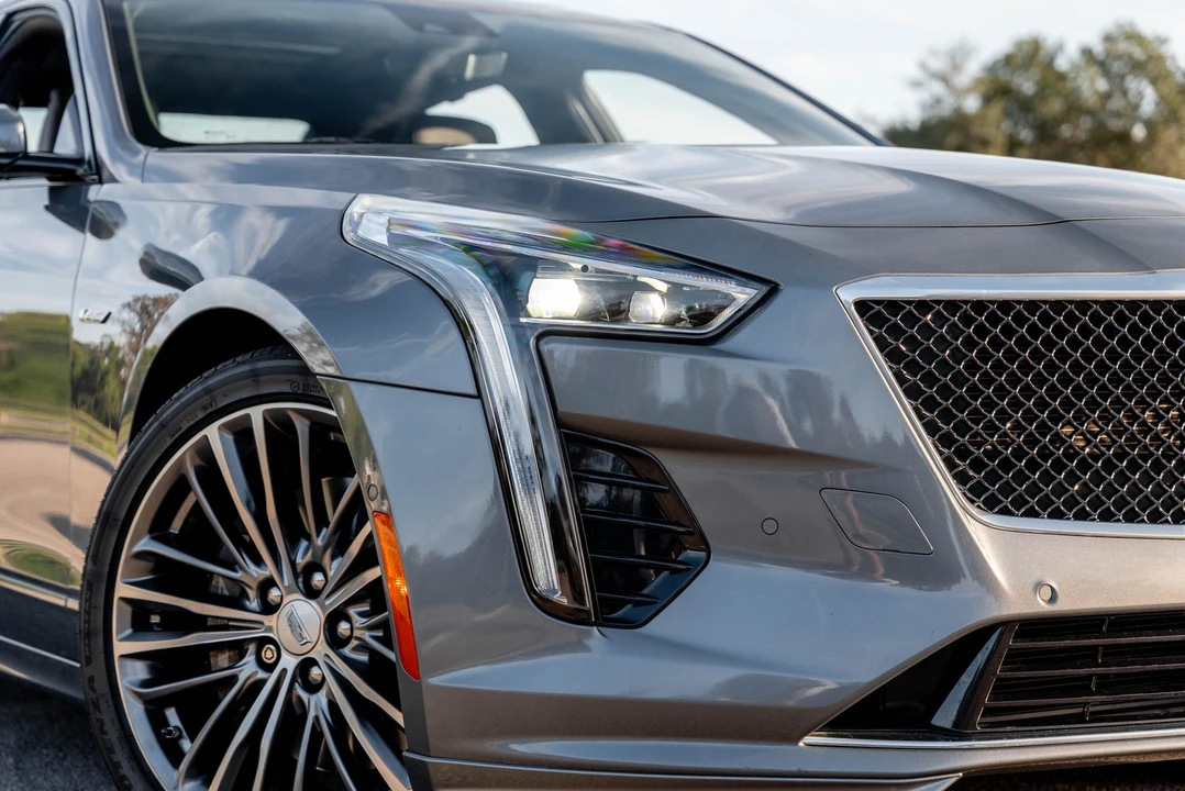 2020 Cadillac CT6-V - Image 17 of 31