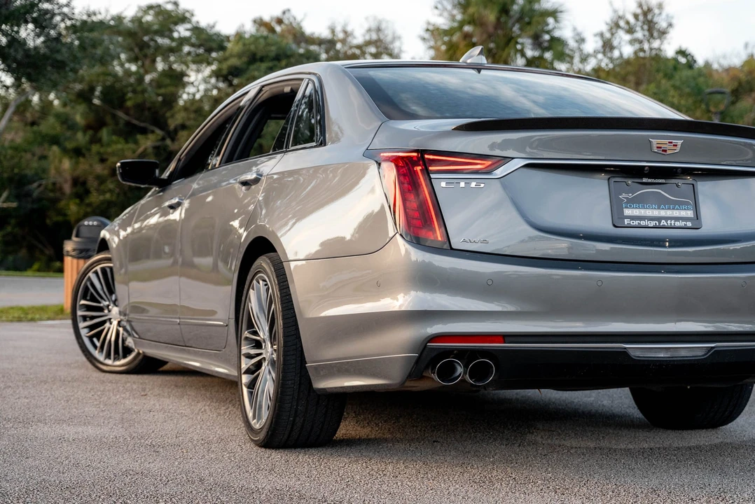 2020 Cadillac CT6-V - Image 23 of 31