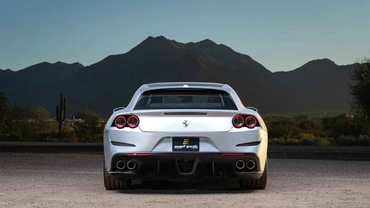 2020 Ferrari GTC4Lusso - Image 25 of 31