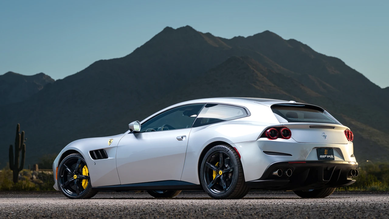 2020 Ferrari GTC4Lusso - Image 31 of 31