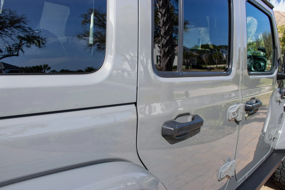 2022 Jeep JL Wrangler - Image 22 of 31