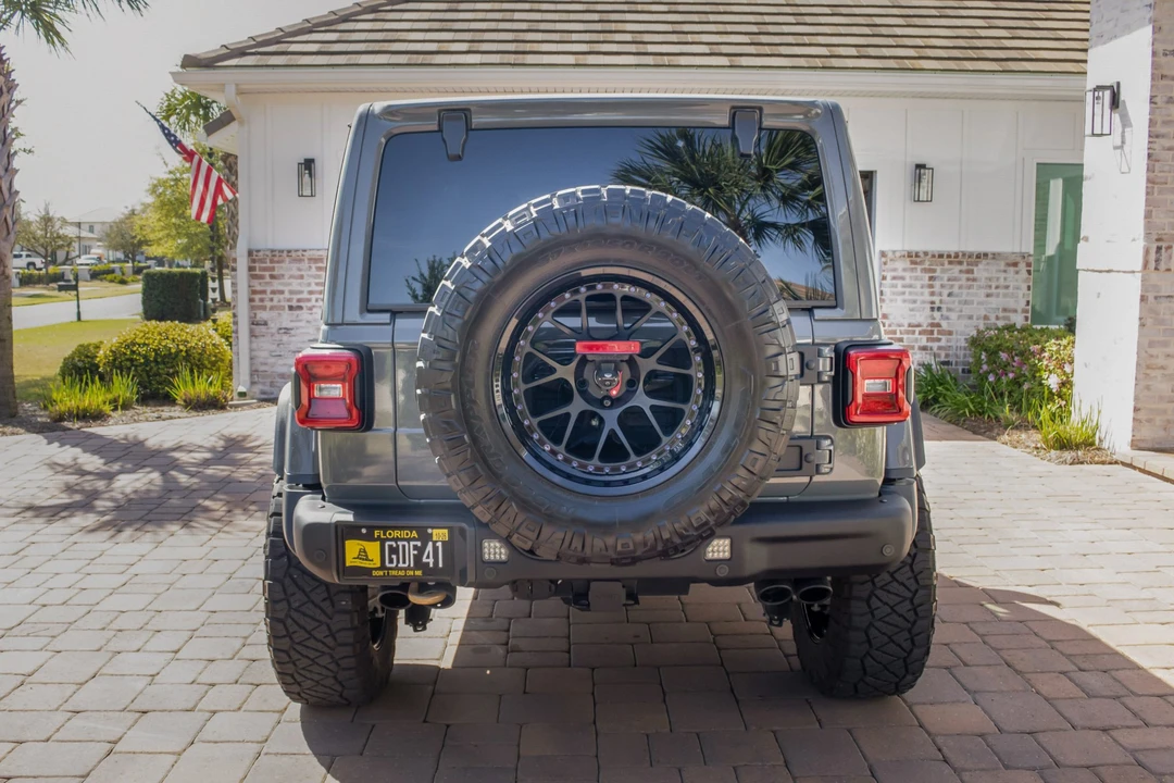 2022 Jeep JL Wrangler - Image 7 of 31