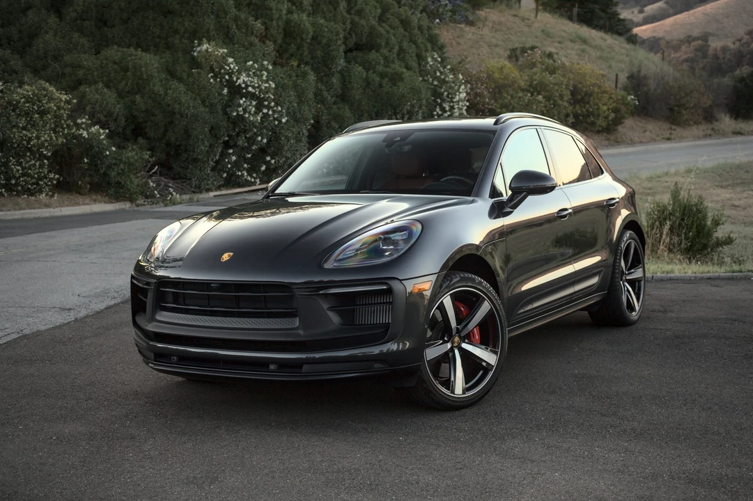 2022 Porsche Macan GTS - Image 8 of 31