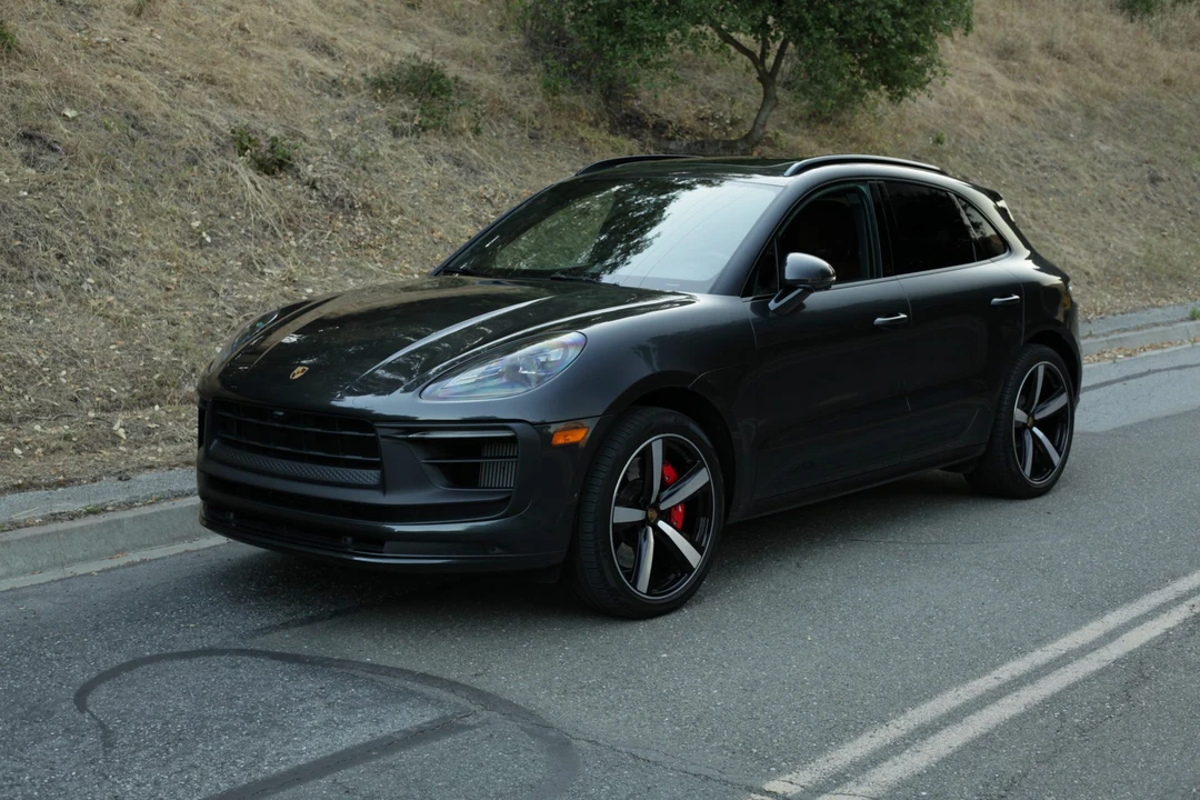 2022 Porsche Macan GTS - Image 11 of 31