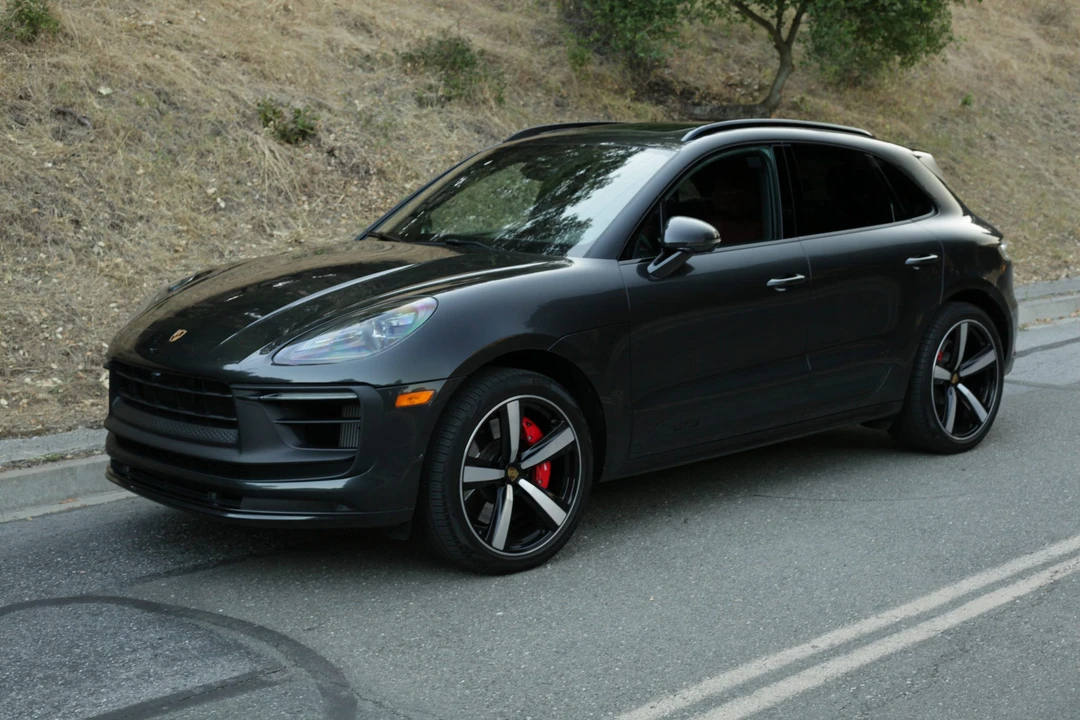 2022 Porsche Macan GTS - Image 13 of 31