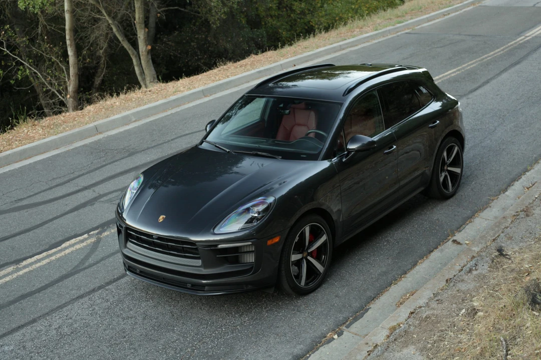 2022 Porsche Macan GTS - Image 16 of 31