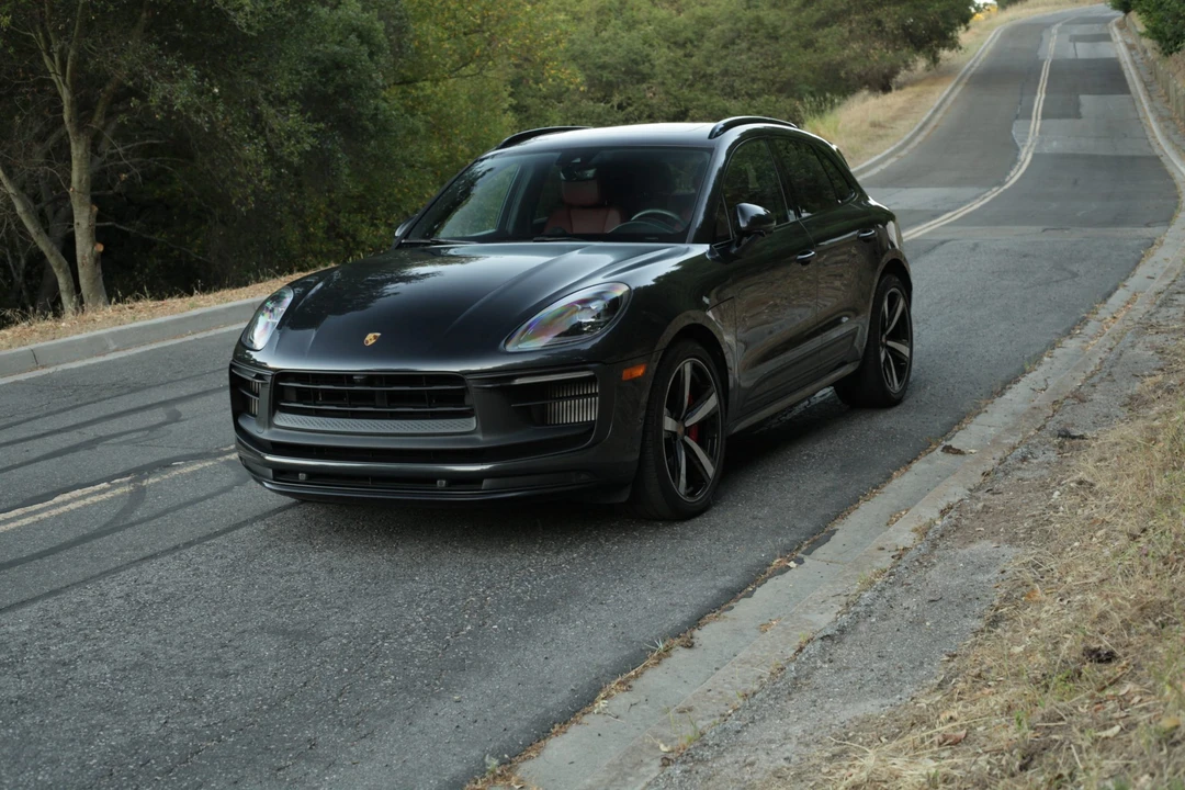 2022 Porsche Macan GTS - Image 18 of 31