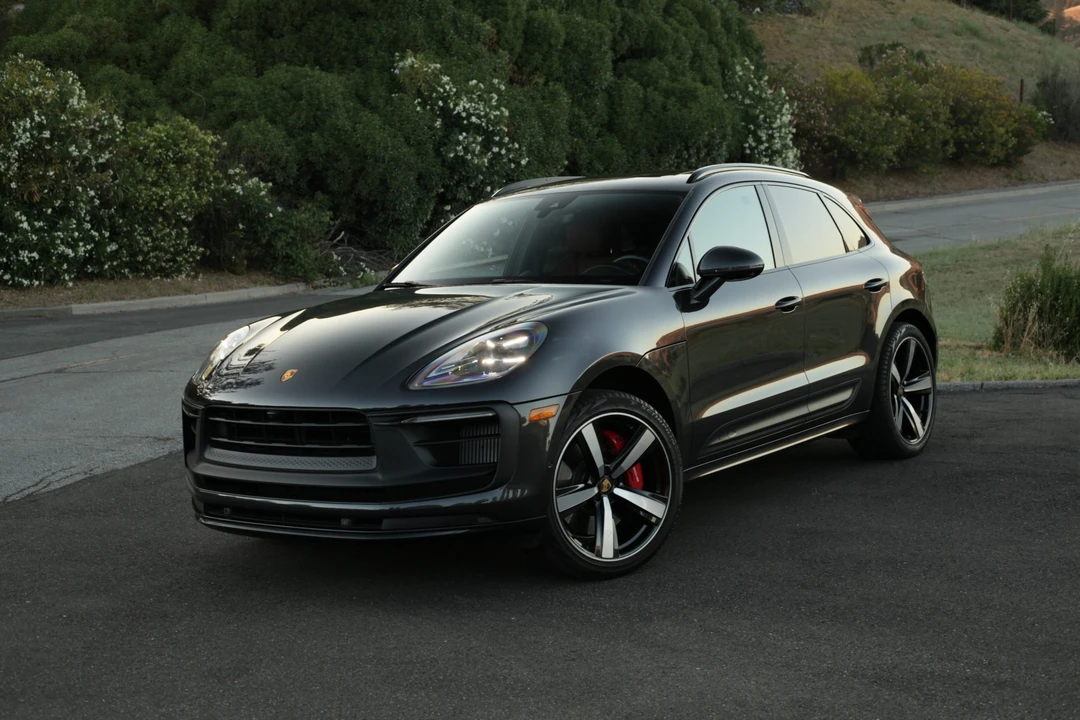 2022 Porsche Macan GTS - Image 26 of 31