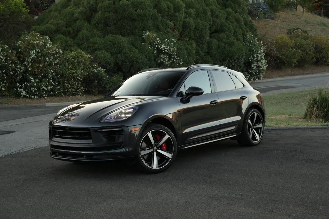 2022 Porsche Macan GTS - Image 27 of 31