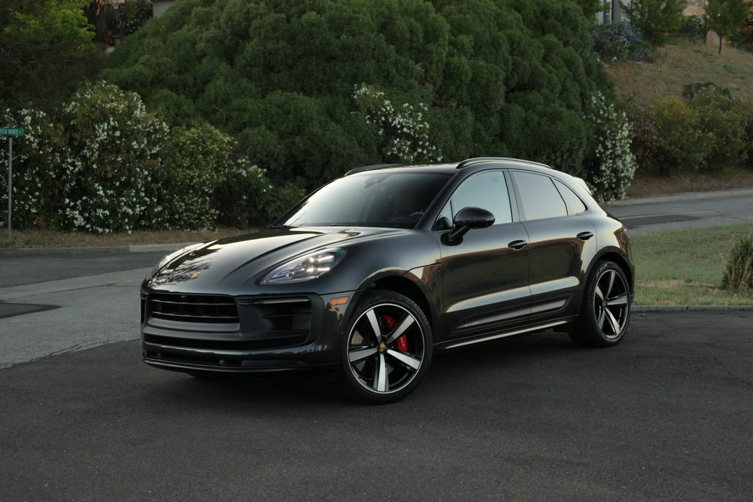 2022 Porsche Macan GTS - Image 28 of 31