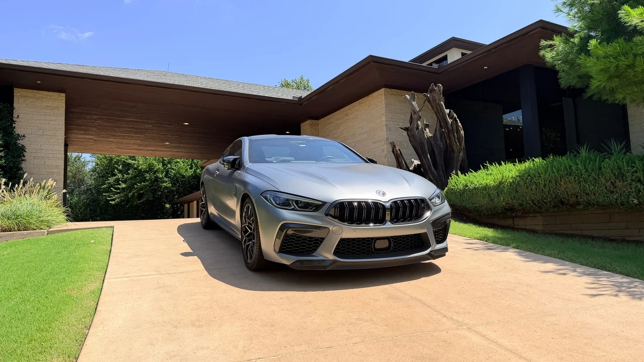 2023 BMW M8 - Image 13 of 31
