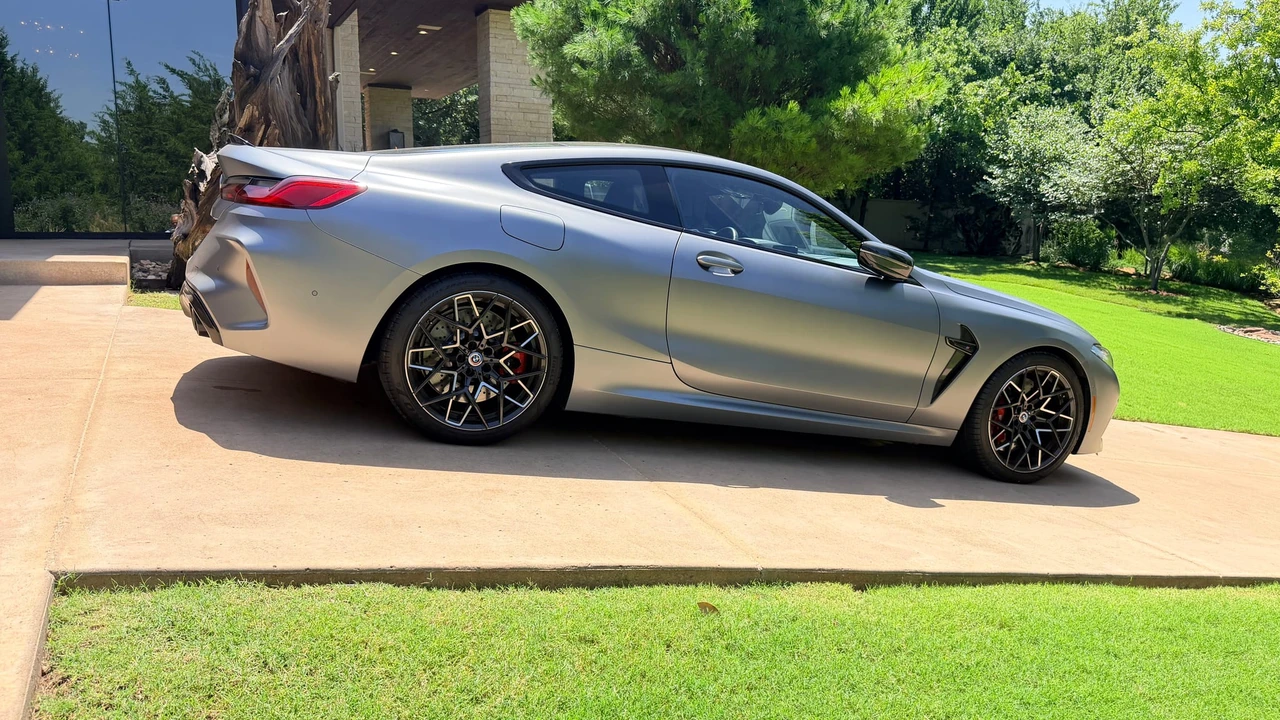2023 BMW M8 - Image 20 of 31