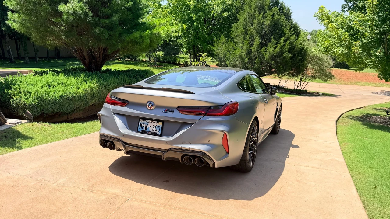 2023 BMW M8 - Image 21 of 31