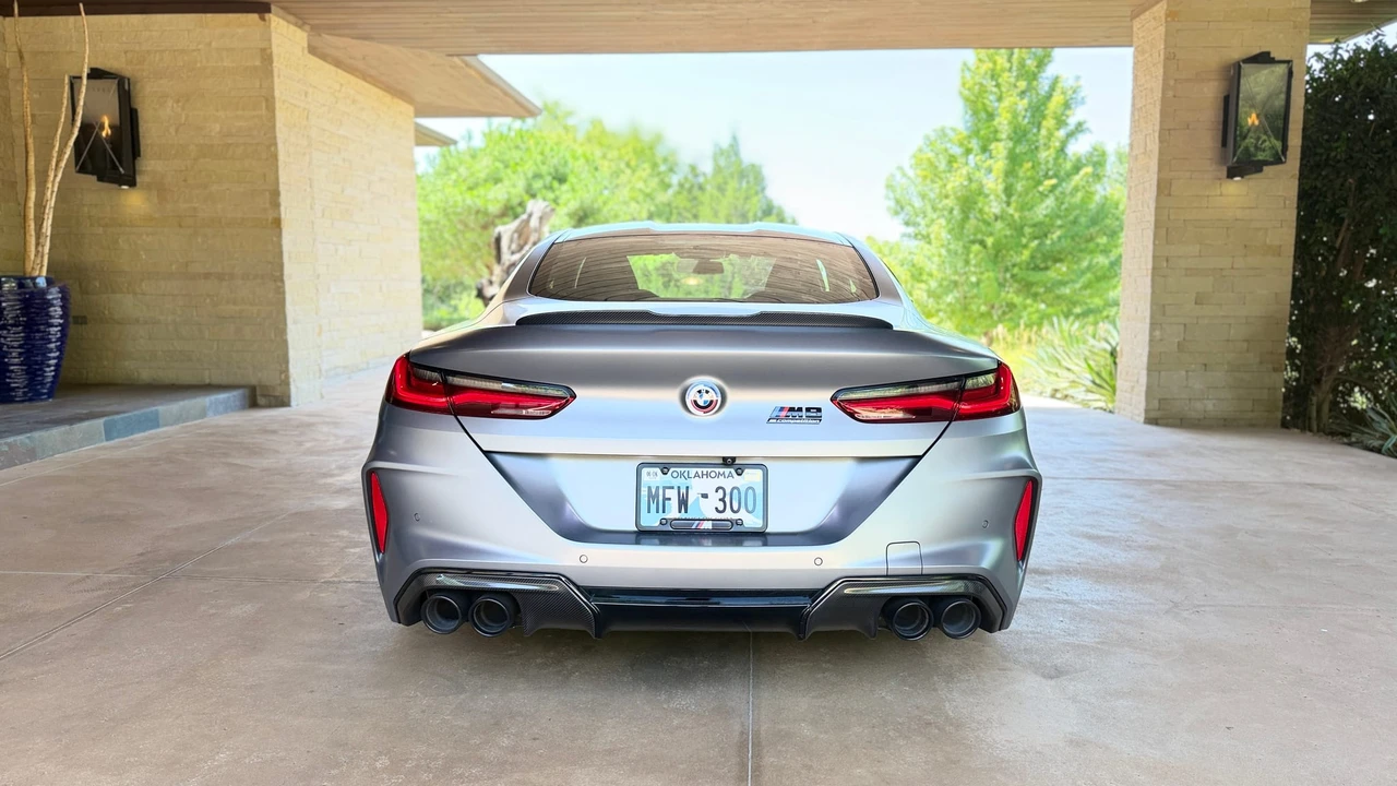 2023 BMW M8 - Image 23 of 31