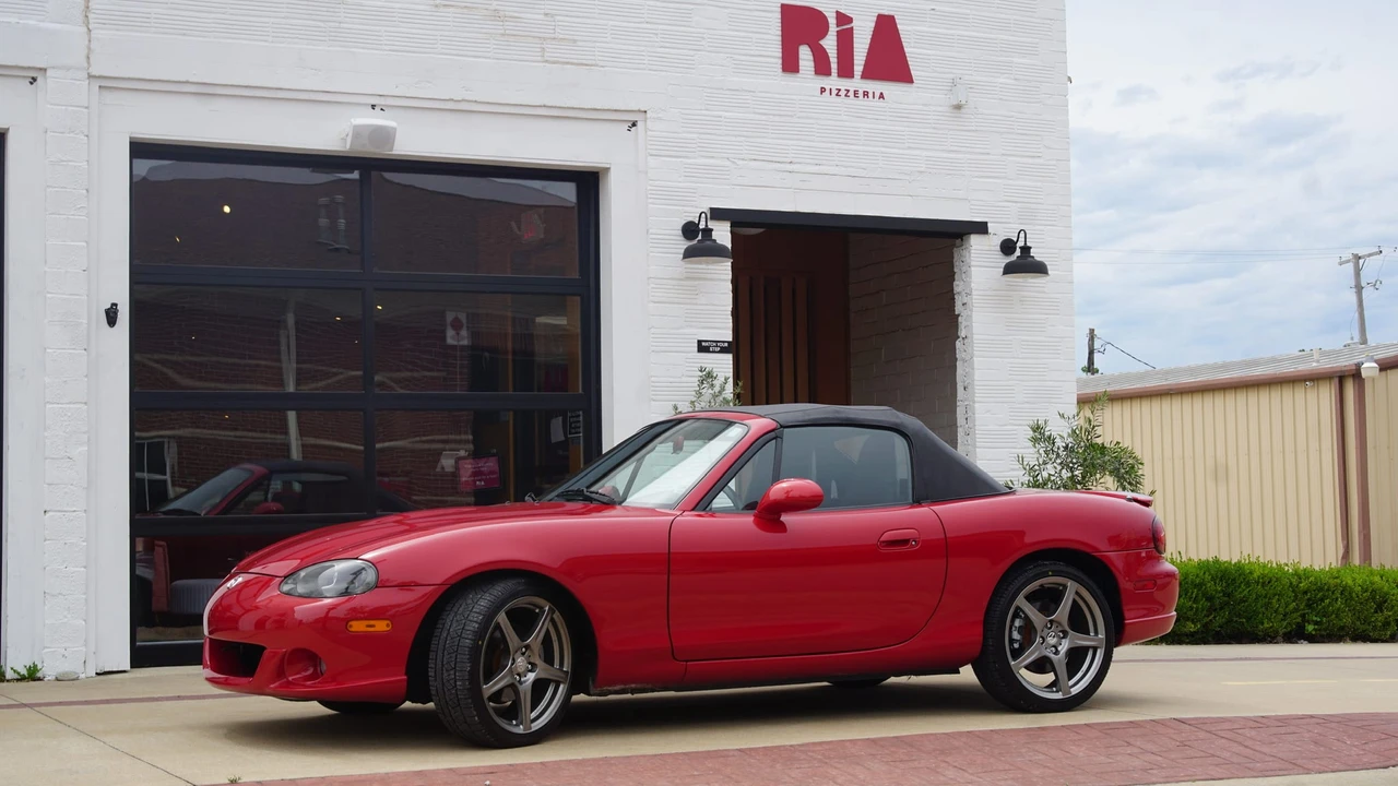 2004 Mazda NB Mazdaspeed MX-5 Miata - Image 12 of 31