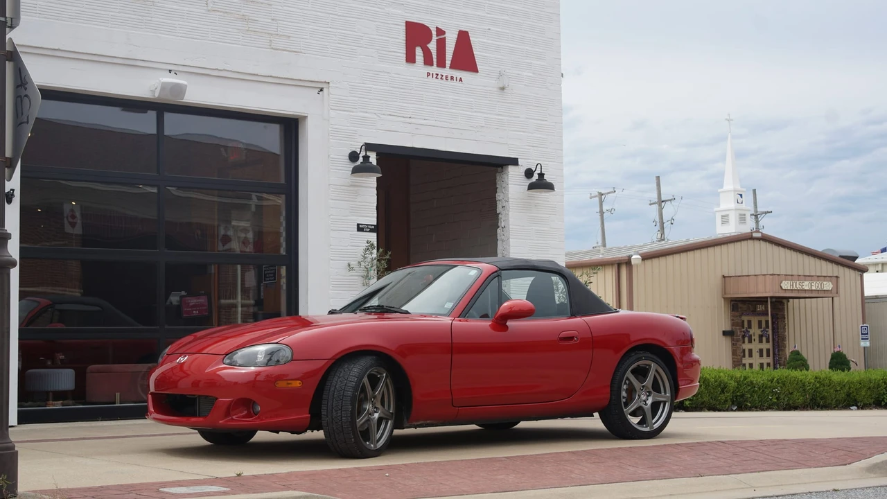 2004 Mazda NB Mazdaspeed MX-5 Miata - Image 9 of 31