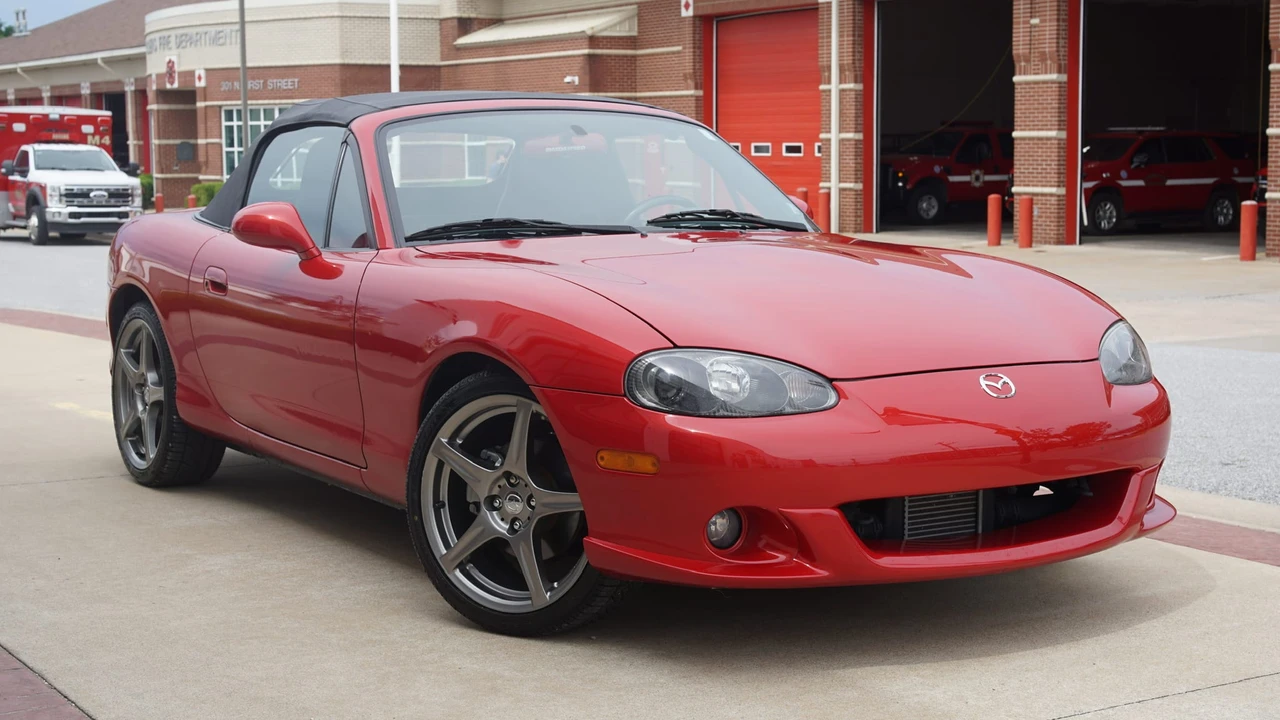 2004 Mazda NB Mazdaspeed MX-5 Miata - Image 28 of 31